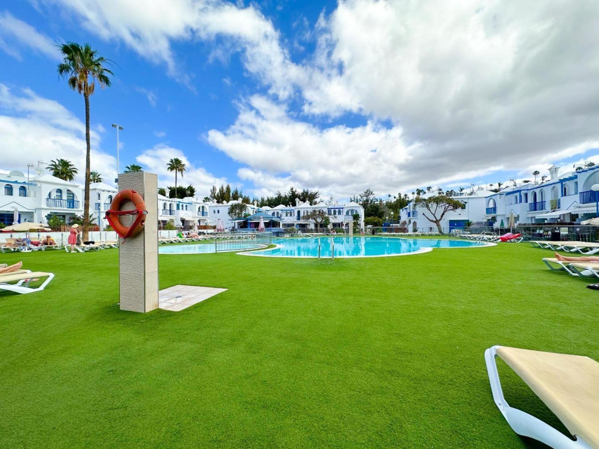 Playmar Pool By Wave Properties Maspalomas  Luaran gambar